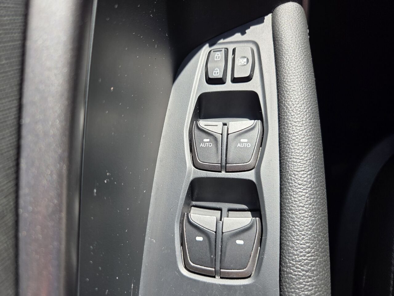 HYUNDAI SANTA FE SPORT 2018 Noir Mont-Laurier - photo #18