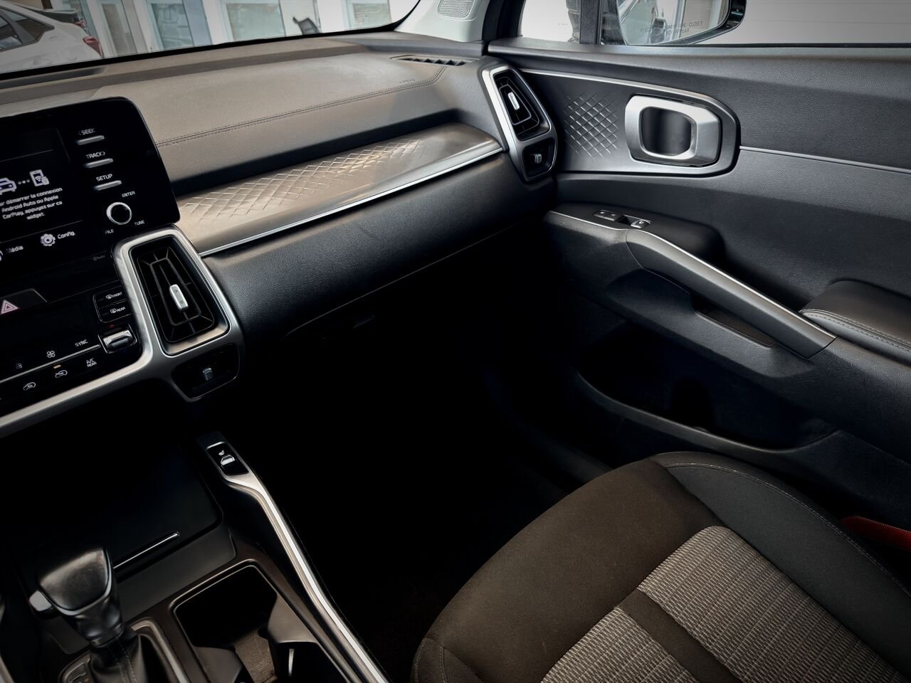 Kia Sorento 2022 Gris Notre-Dame-des-Prairies - photo #18