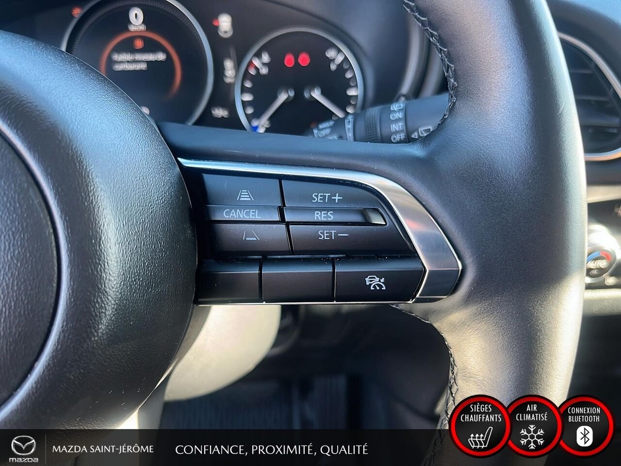Mazda CX-30 GS LUXE | 1 PROPRIÉTAIRE | JAMAIS ACCIDENTÉ | TOIT OUVRANT | CUIR | AWD 2025 Gris Saint-Jérôme - photo #15