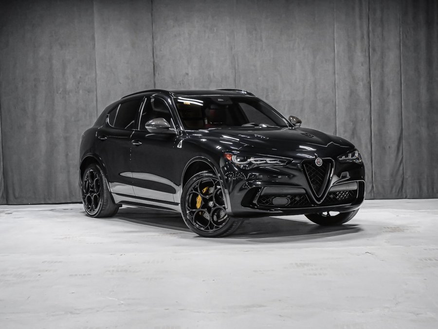 2024 Alfa Romeo Stelvio Quadrifoglio Carbonio Black