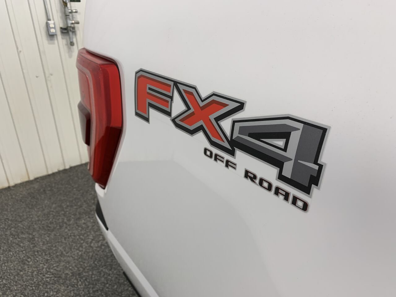 2023 Ford F-150 SUPERCREW XLT SPORT White Saint-Eustache - photo #7