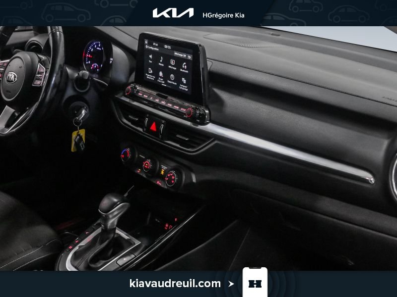 2020 Kia Forte White Laval - photo #24