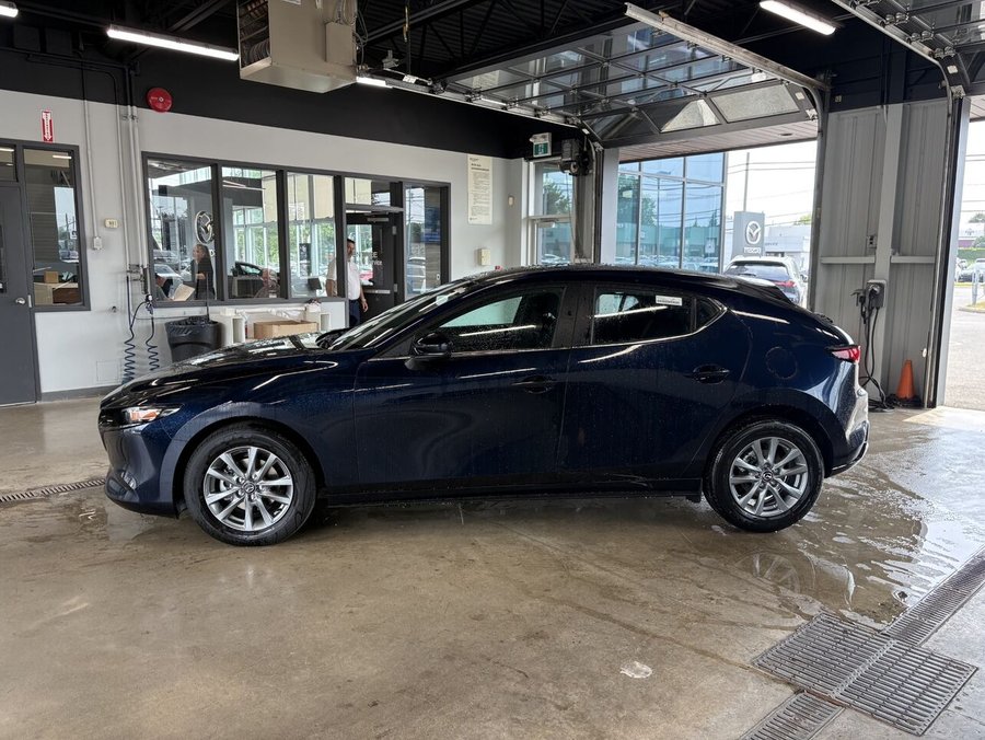 2026 MAZDA Mazda3 Sport 2026 Deep Crystal Blue Mica