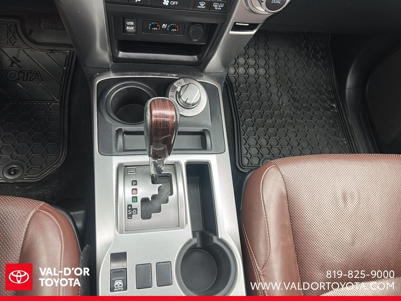 2017 Toyota 4Runner Limited v6 White Val-d'Or - photo #11