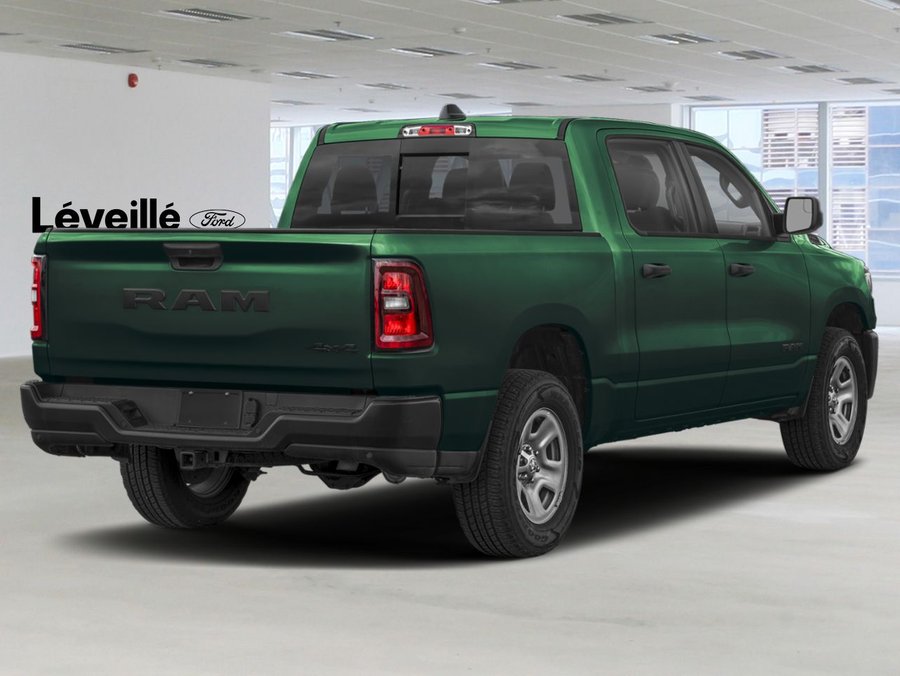RAM 1500 Express 2027 Vert Serrano métallisé