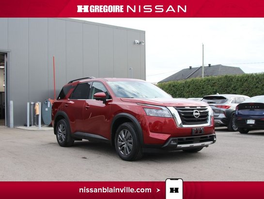 2024 Nissan Pathfinder SV REMORQ 6000 LBS 7 PLACES À PARTIR DE 2.99% Red