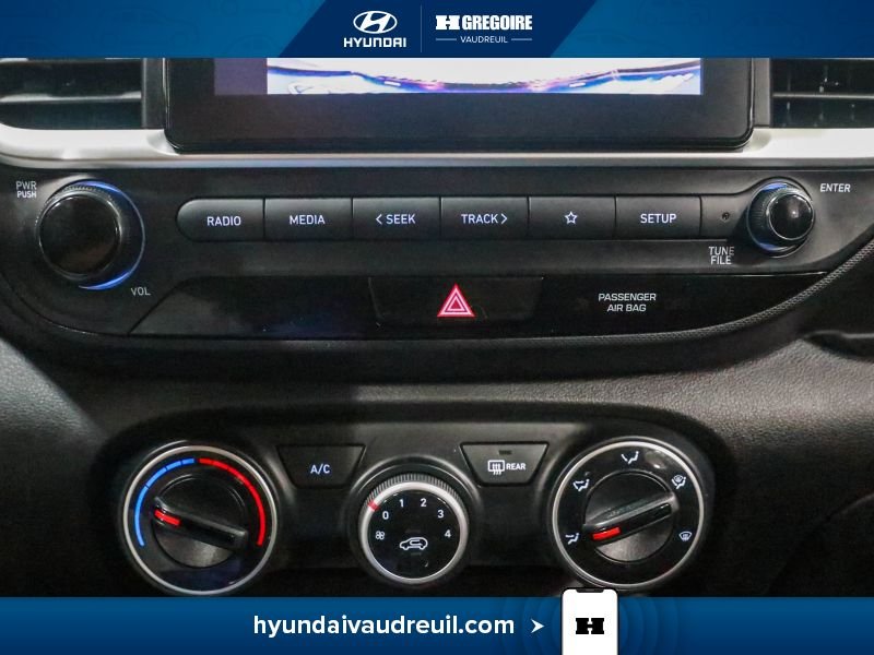 Hyundai Venue 2023 Noir Laval - photo #27