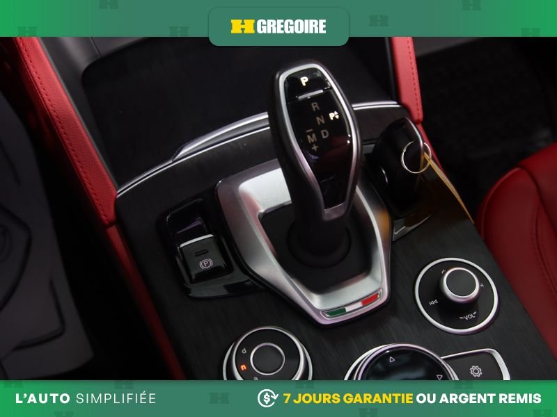 2021 Alfa Romeo Stelvio Red Blainville - photo #15