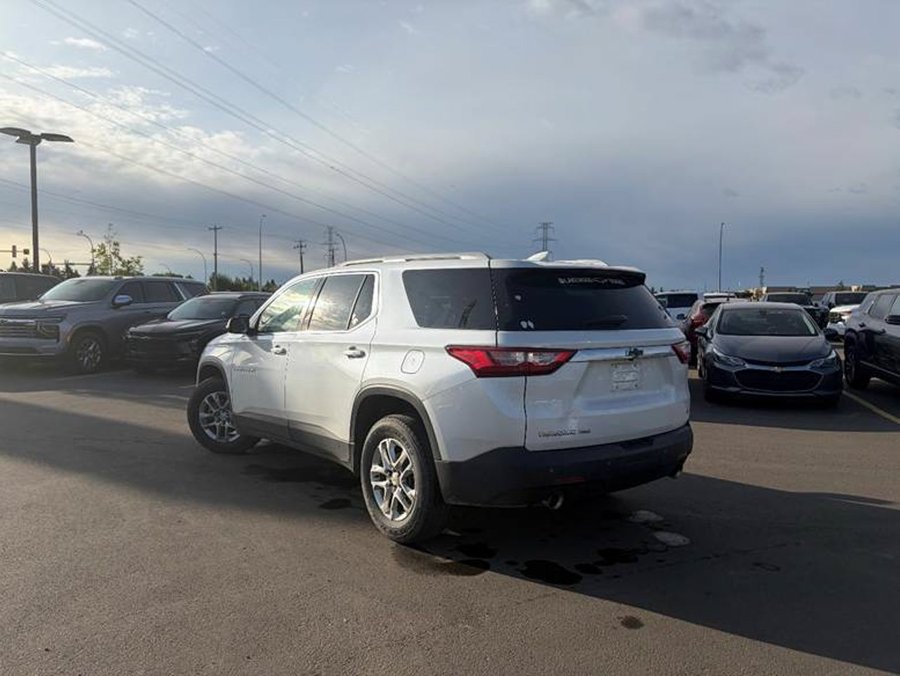 2018 Chevrolet Traverse LT AWD 3.6L | 7 Passenger White