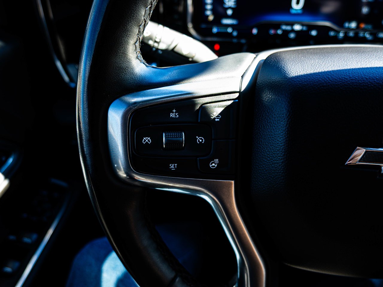 2025 Chevrolet Silverado 3500HD 4WD Crew Cab 159 LTZ Grey Sherwood Park - photo #25