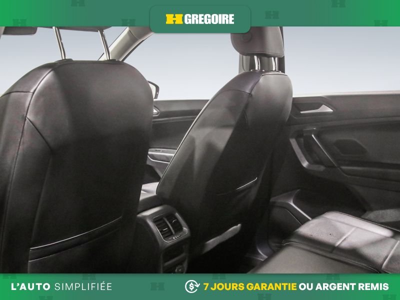 2019 Volkswagen Tiguan Black Blainville - photo #28