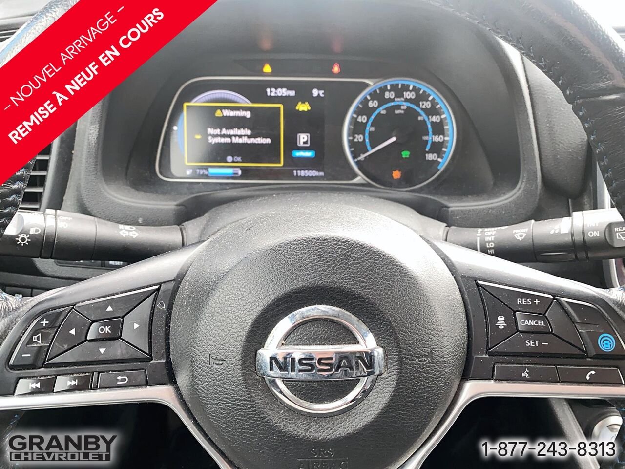 2019 Nissan LEAF SV PLUS à hayon | 27-0206A White Granby - photo #11