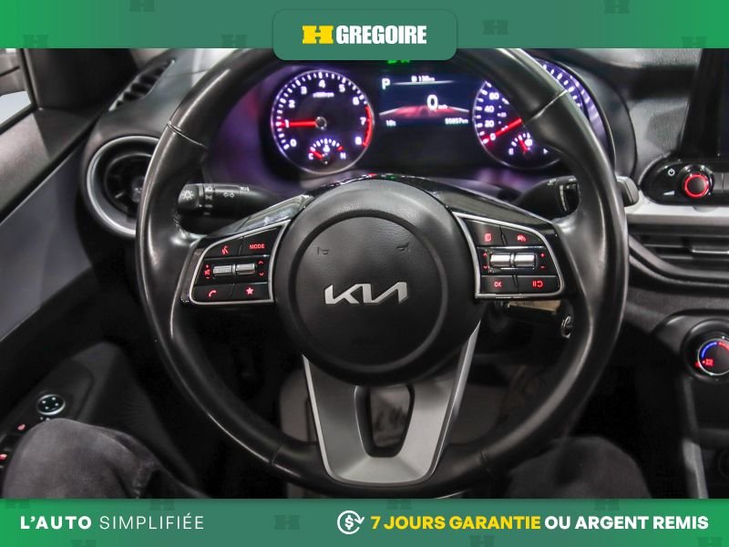 Kia Forte 2024 Noir Laval - photo #16