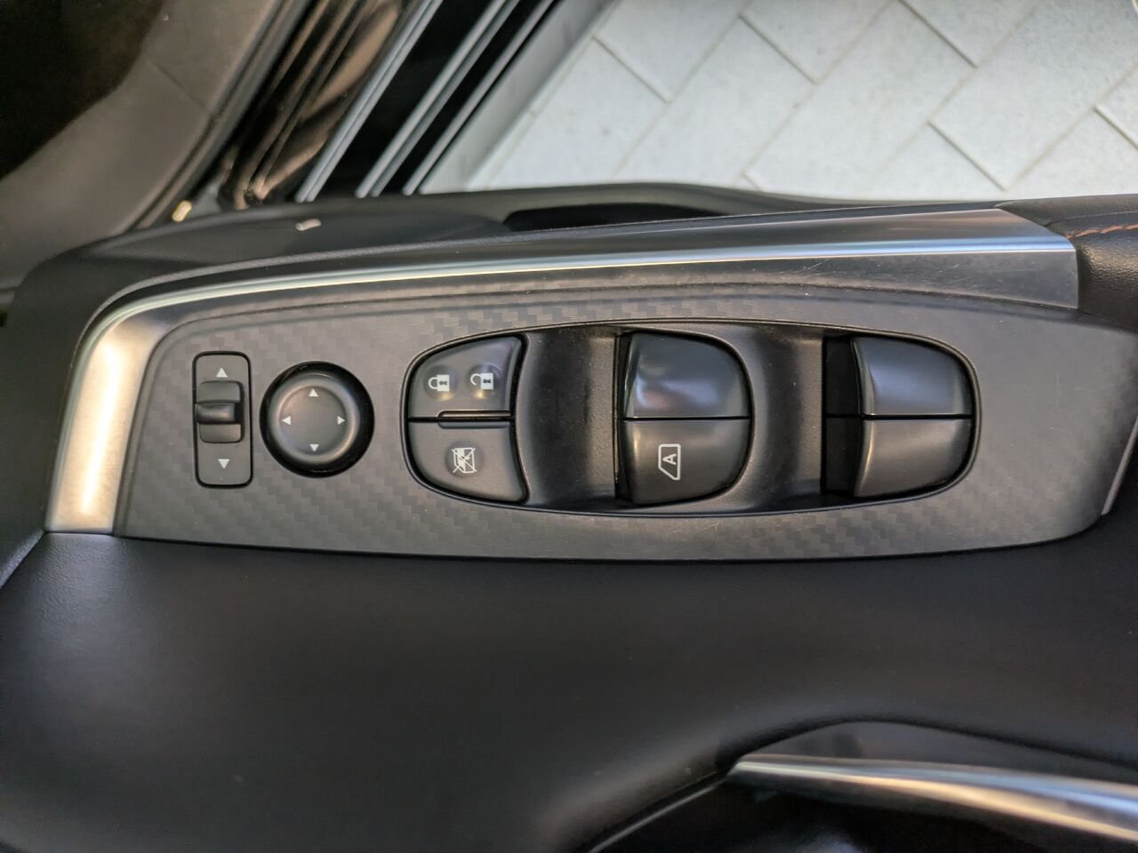 2021 Nissan Sentra Black Gatineau - photo #4