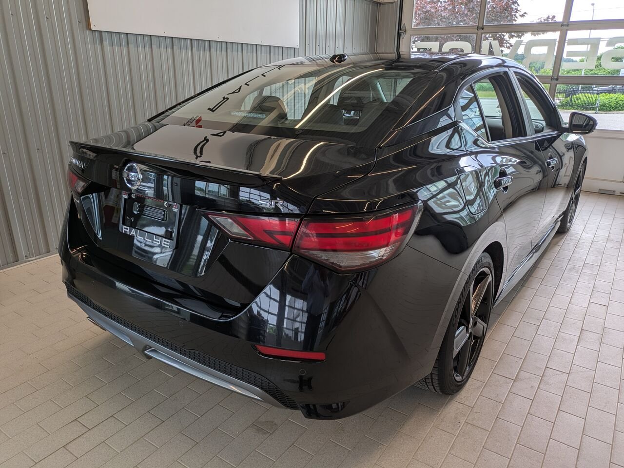2021 Nissan Sentra Black Gatineau - photo #18