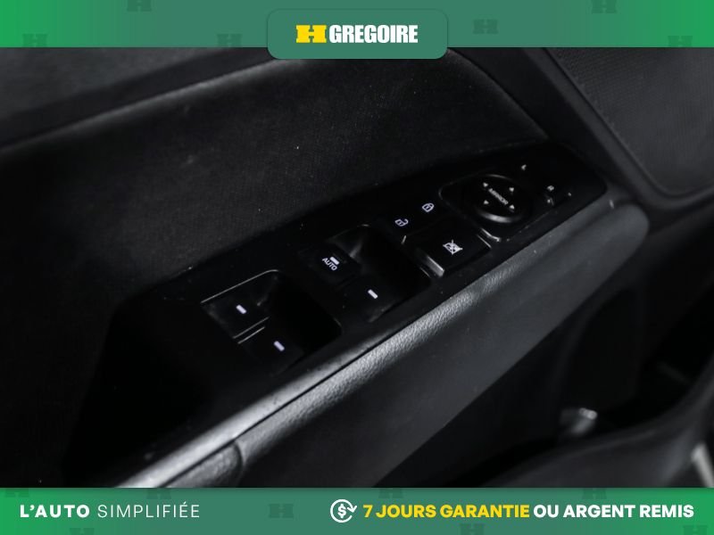 2019 Hyundai Elantra Grey Blainville - photo #13