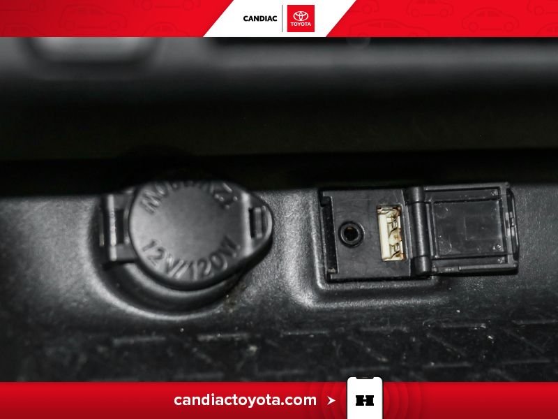 Toyota Rav 4 2019 Bleu Saint-Eustache - photo #28