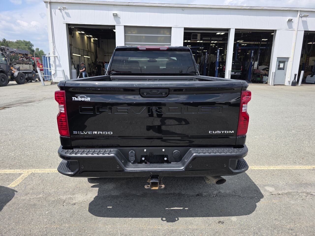 2024 Chevrolet Silverado 2500HD Custom Black Rouyn-Noranda - photo #4