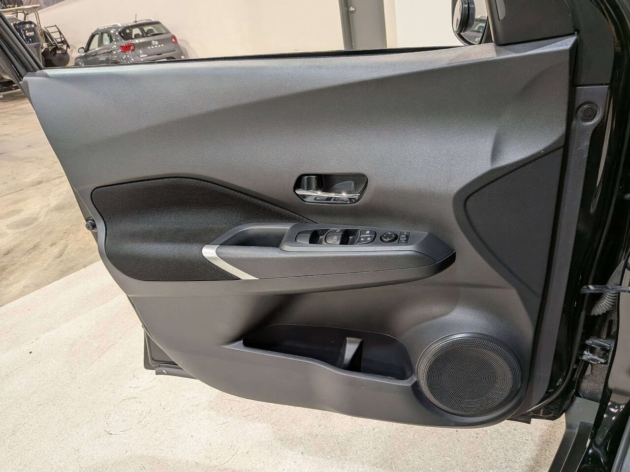 2024 Nissan Kicks SV FWD Black Val-David - photo #30