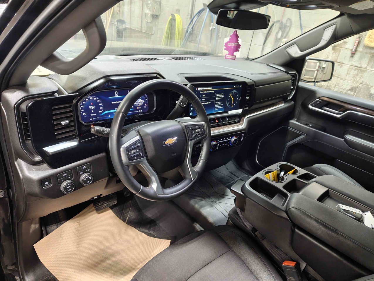 2026 Chevrolet Silverado 1500 4WD Crew Cab 147 LT Black Sherwood Park - photo #6