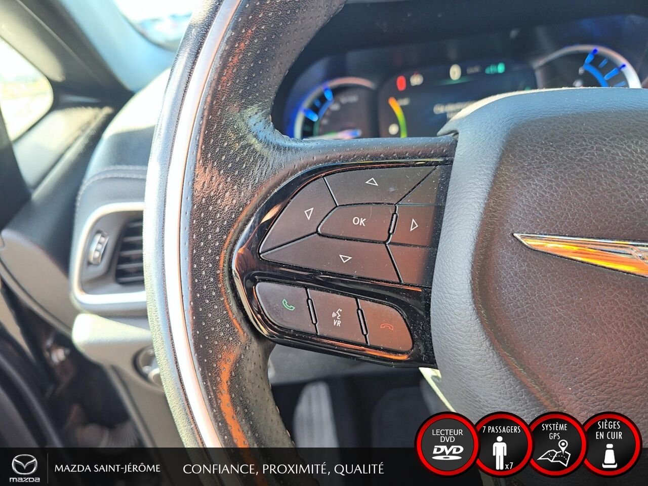 2020 Chrysler Pacifica Hybrid LIMITED S | JAMAIS ACCIDENTÉ | HYBRIDE RECHARGEABLE | TOIT PANO | CUIR | TV/DVD Black Saint-Jérôme - photo #14