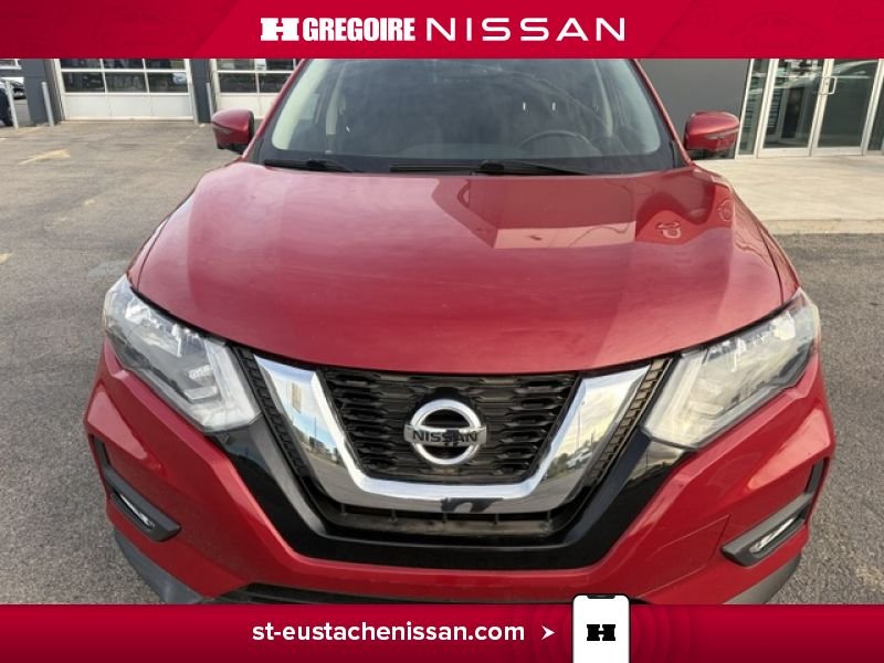 2017 Nissan Rogue Red Saint-Eustache - photo #2