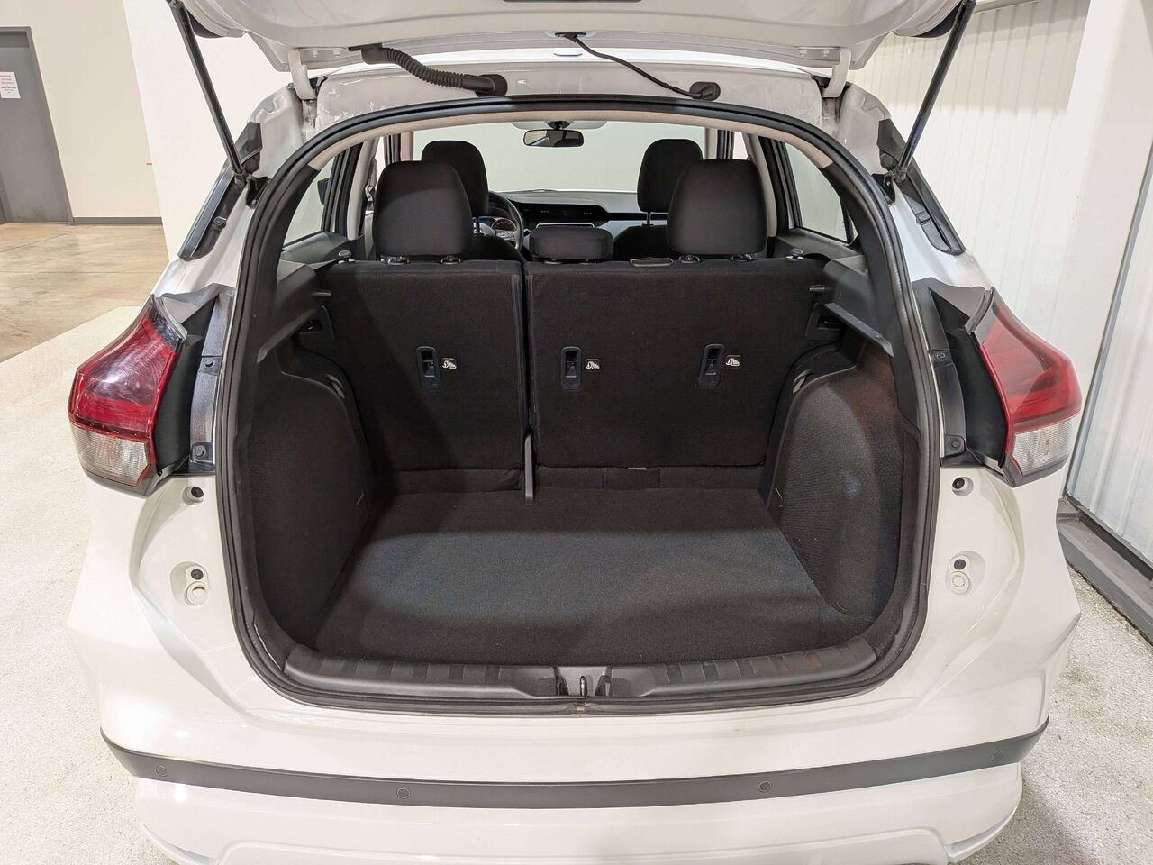 Nissan Kicks 2024 Blanc Val-David - photo #8