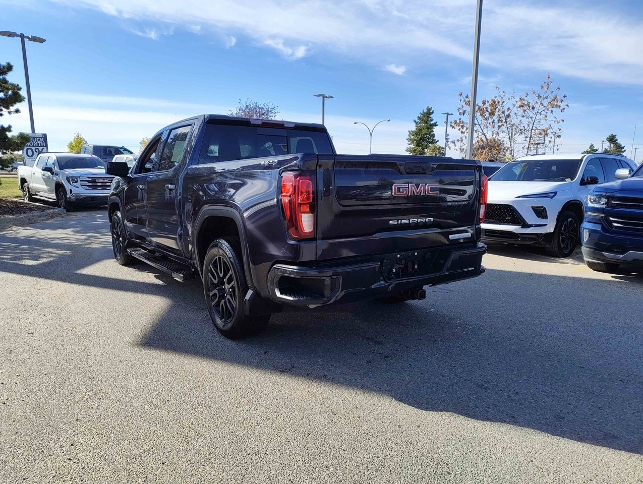 2024 GMC Sierra 1500 4WD Crew Cab 147 Elevation Grey Sherwood Park - photo #4