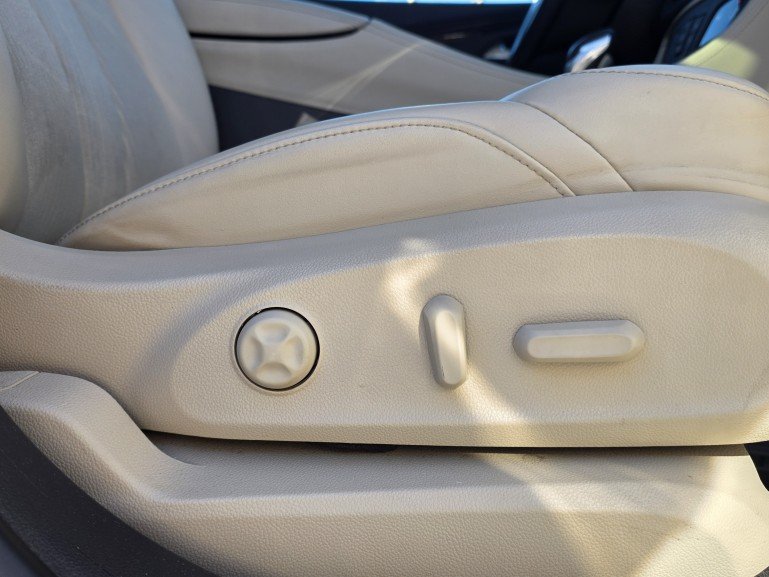 2020 Buick Envision Preferred AWD White Mont-Laurier - photo #19