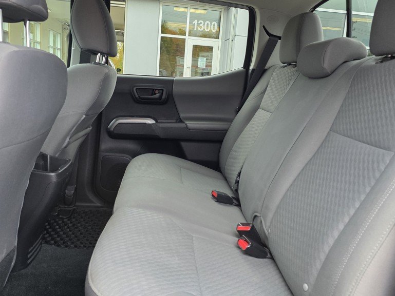 Toyota Tacoma SR5 4X4 2022 Gris Mont-Laurier - photo #13