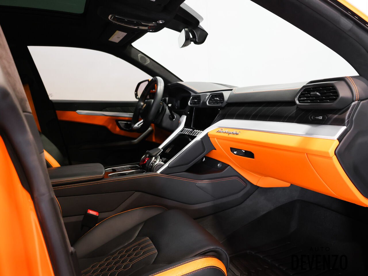 2024 Lamborghini Urus Orange Saint-Eustache - photo #6