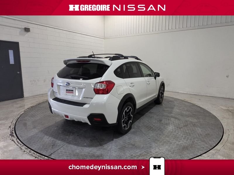 2016 Subaru Crosstrek White Laval - photo #8