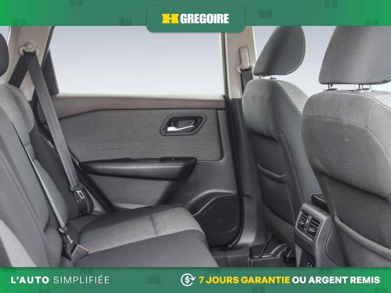 2021 Nissan Rogue White Blainville - photo #16