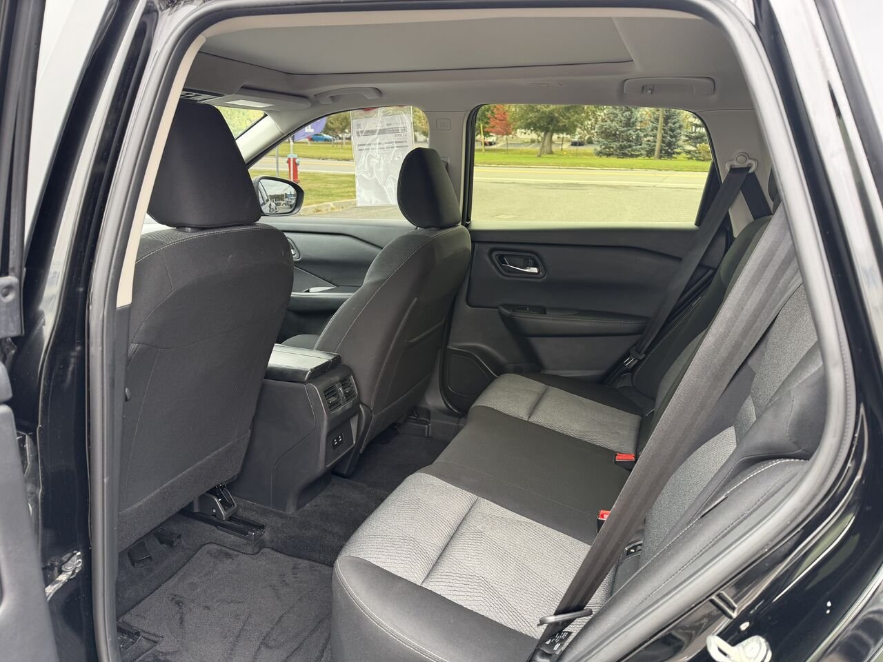 NISSAN ROGUE 2025 Noir Montmagny - photo #5