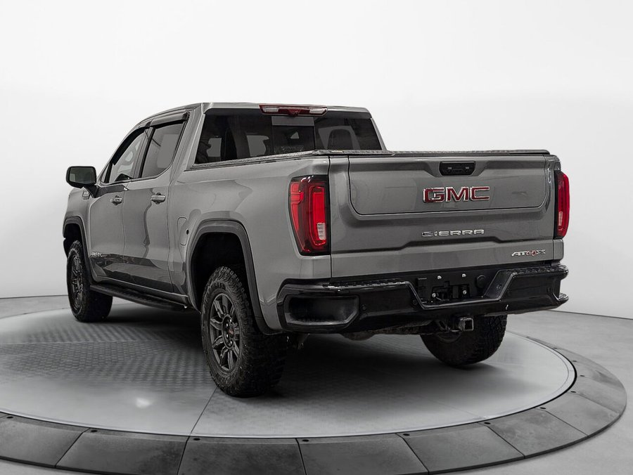 GMC Sierra 1500 AT4X cabine multiplace 4RM 147 po 2026 Gris
