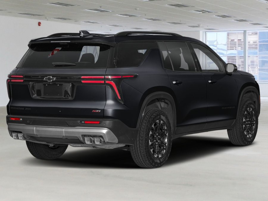 2027 CHEVROLET Traverse Z71 4 portes TI Mosaic Black Metallic