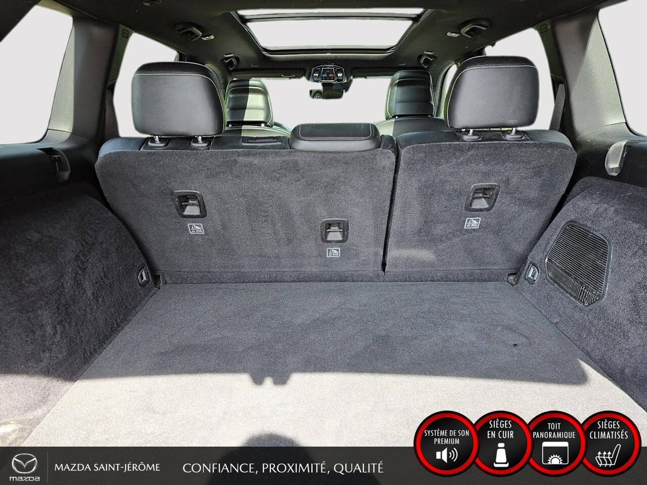Jeep Grand Cherokee Overland | CUIR NAPPA | TOIT COMMANDVIEW 2 RANGÉES | SIÈGES VENTILÉS | 4X4 2023 Noir Saint-Jérôme - photo #23