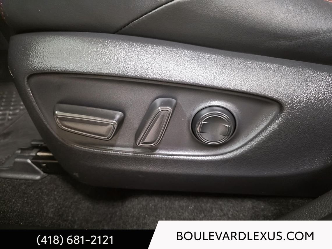 Toyota RAV4 Prime (PHEV) 19298A 2022 Blanc Québec - photo #29