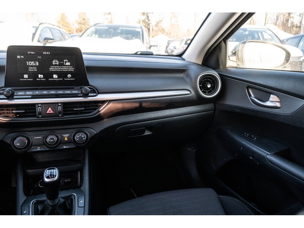 Kia Forte 2019 Gris Gatineau - photo #20
