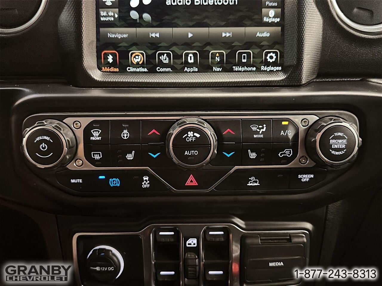 Jeep Wrangler 4xe Unlimited Sahara | 26-0776A 2022 Blanc Granby - photo #16