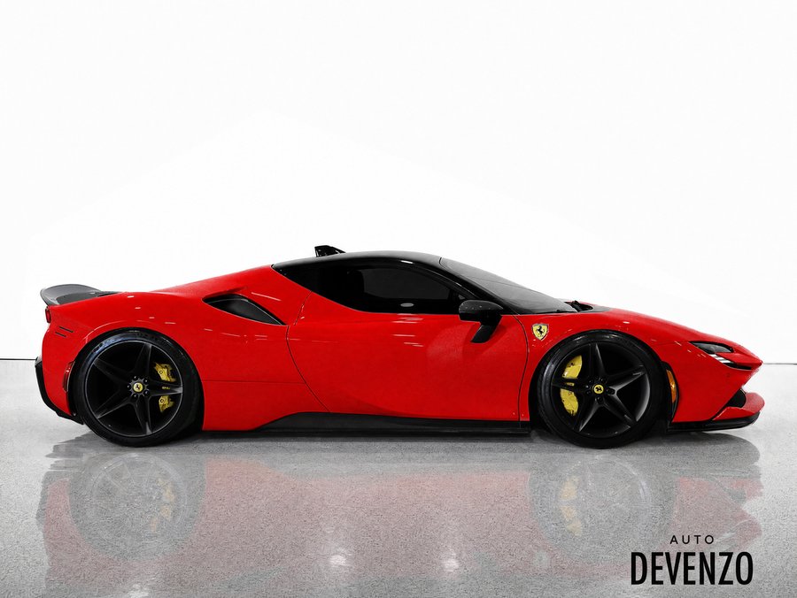 Ferrari SF90 Stradale 2021 2021 Blanc