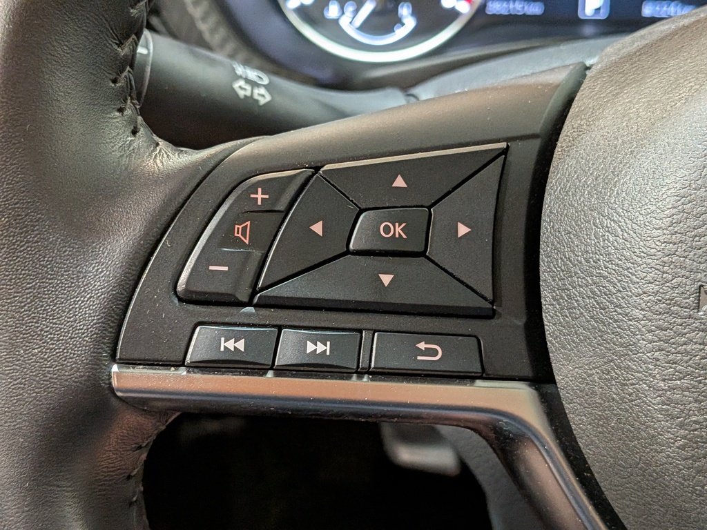 2021 Nissan Sentra SV CVT Black Val-David - photo #14