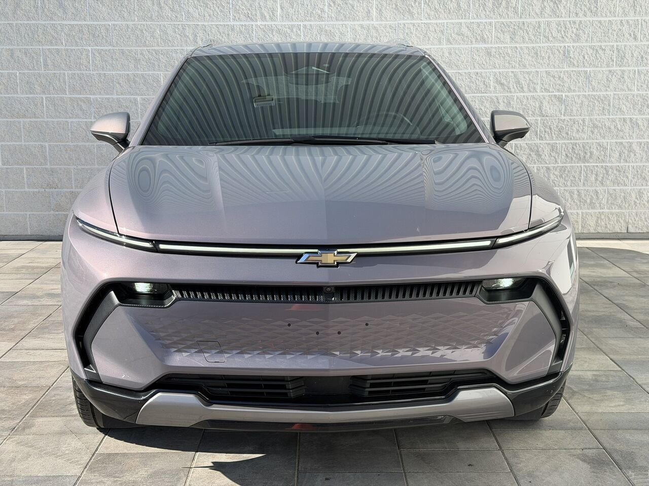 Chevrolet Equinox EV 2LT AWD 2024 Gris Laval - photo #1