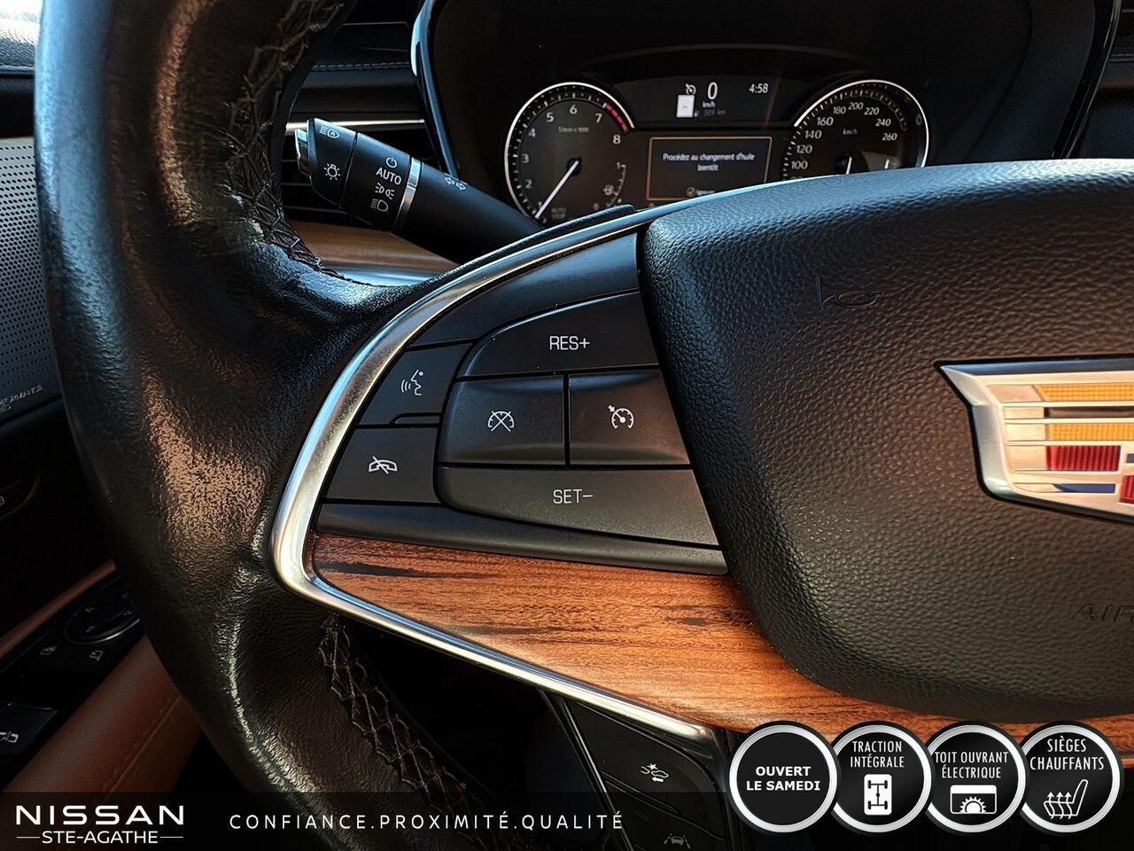 2023 Cadillac XT5 HAUT DE GAMME LUXE | TI | SEULEMENT 49 212 KM | TOIT OUVRANT ULTRAVIEW | CUIR | BOSE Blue Saint-Jérôme - photo #14