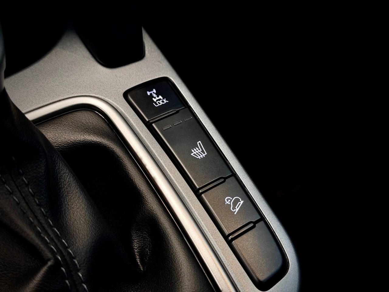 2024 Kia Seltos gray Notre-Dame-des-Prairies - photo #28