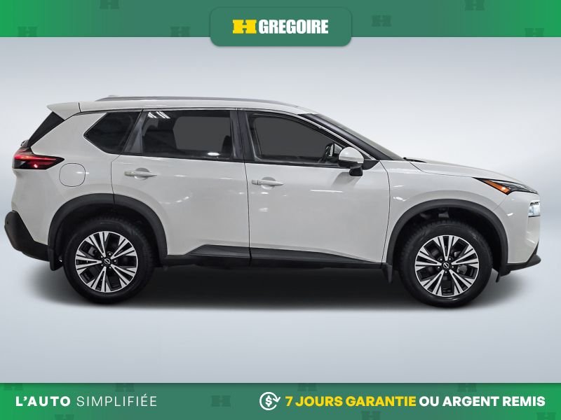 Nissan Rogue 823807 | SV TOIT AWD CARPLAY A PARTIR DE 2.99% 2023 Blanc Laval - photo #10