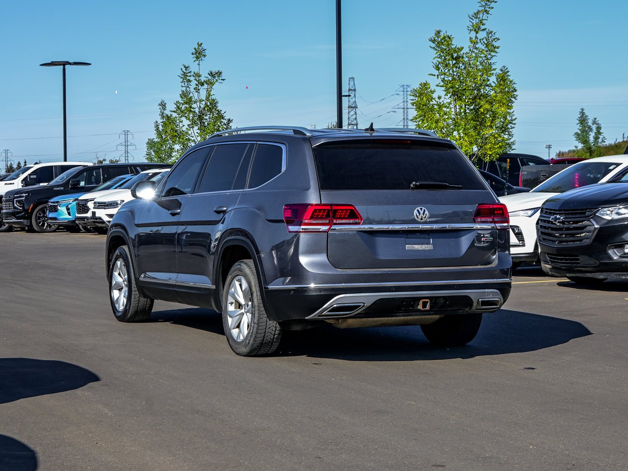 2018 Volkswagen Atlas Execline 3.6 FSI 4MOTION Grey Sherwood Park - photo #10