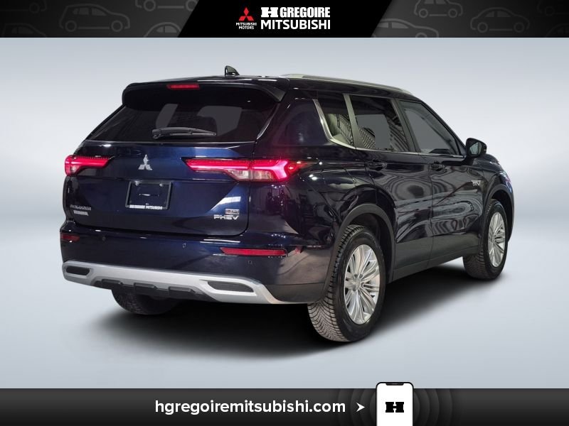 Mitsubishi Outlander PHEV 2025 Bleu Saint-Eustache - photo #8