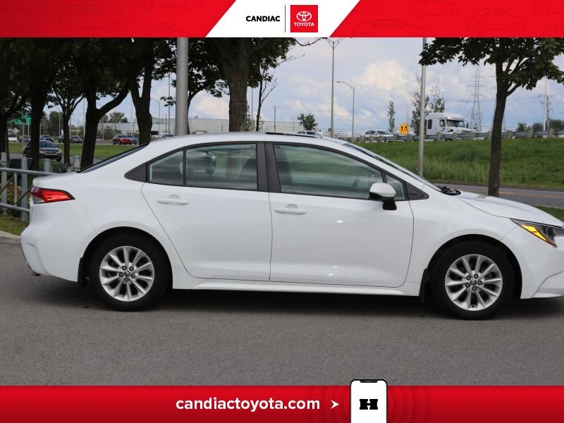 2022 Toyota Corolla White Saint-Eustache - photo #11