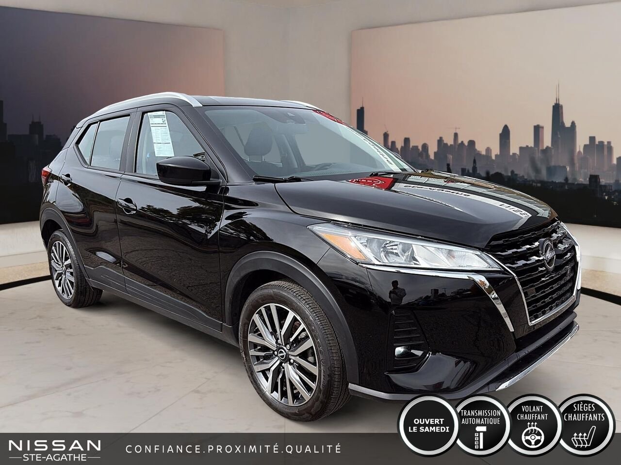 Nissan Kicks SV TA | BAS KILOMÉTRAGE | UN SEUL PROPRIÉTAIRE | APPLE CARPLAY | BOÎTE AUTOMATIQUE 2024 Noir Saint-Jérôme - photo #2
